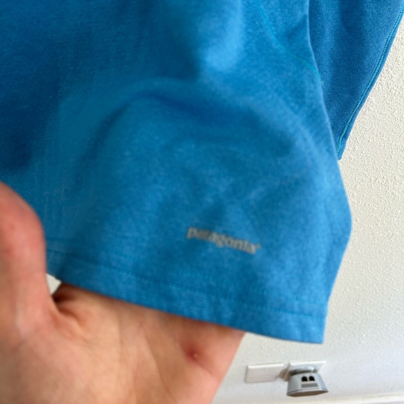 Patagonia Blue Zip Up Sweater - Picture 4 of 6